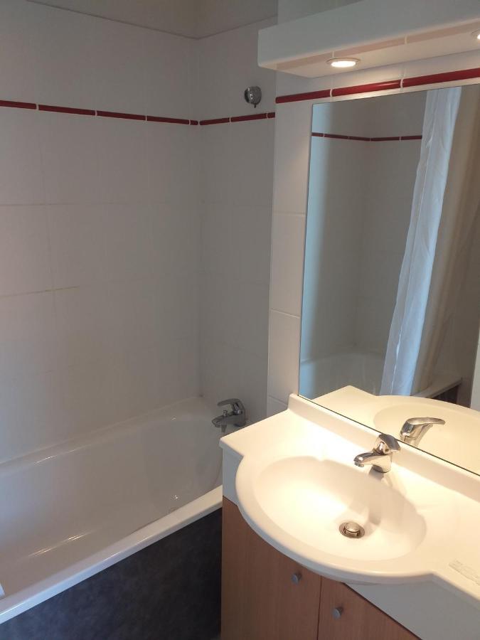 Appartement F2 Au Domaine Des 100 Lacs - Piscine - Sauna - Hammam Cauterets Eksteriør bilde
